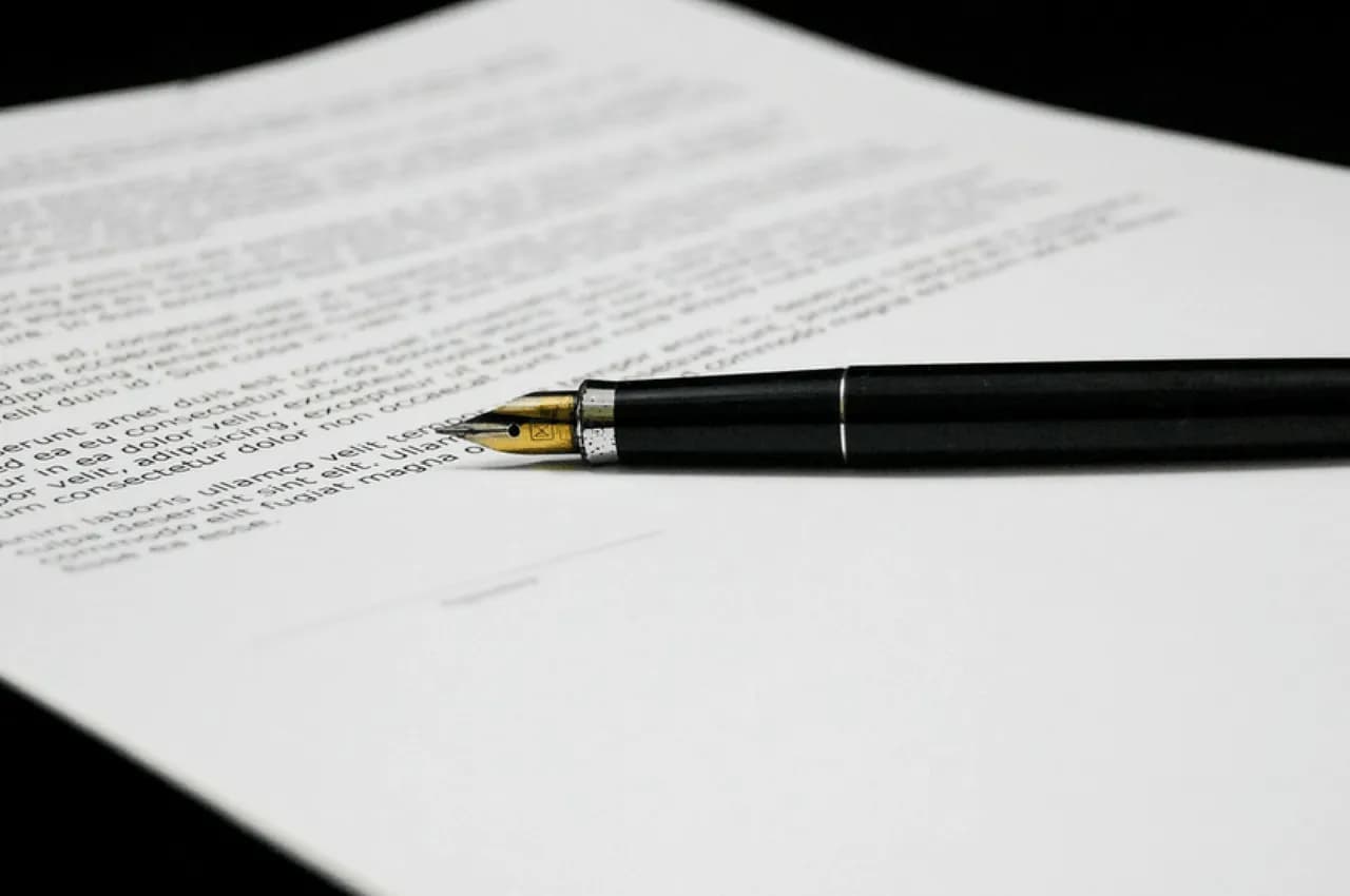 Jak napisać wypowiedzenie umowy o internet, aby uniknąć problemów